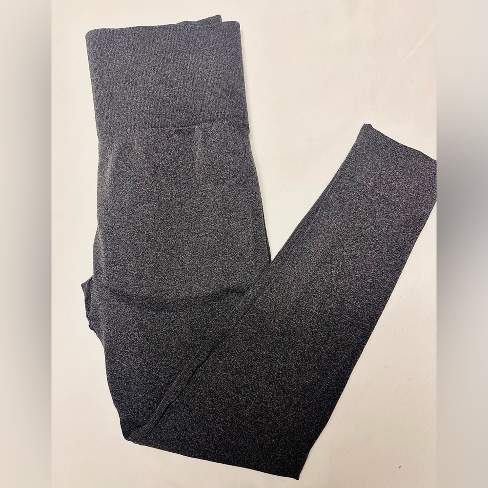 Women’s Athletic Leggings Gray